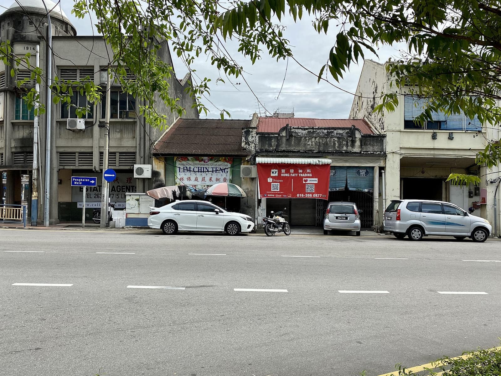 Commercial unit in Kota Sentosa, Kuching, photo 1 of 2