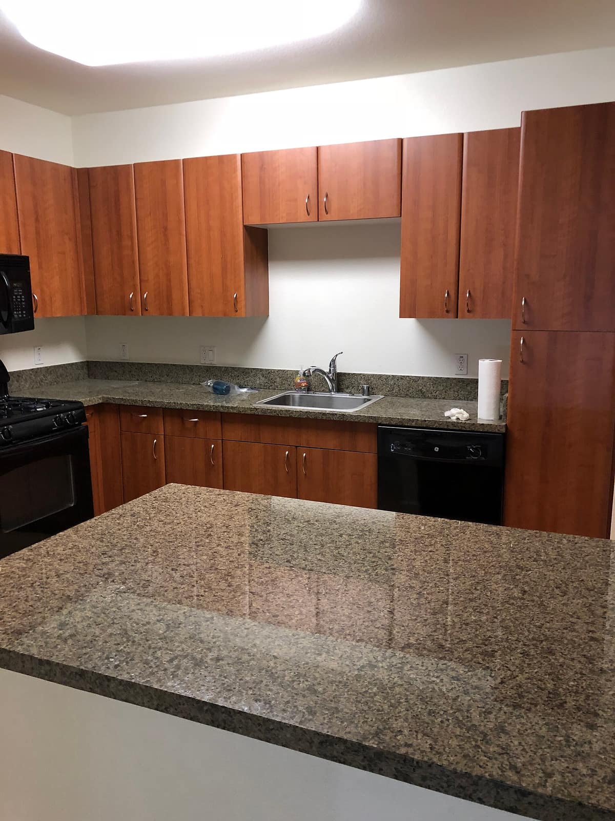 3-bedroom house in Kota Sentosa, Kuching, photo 2 of 2