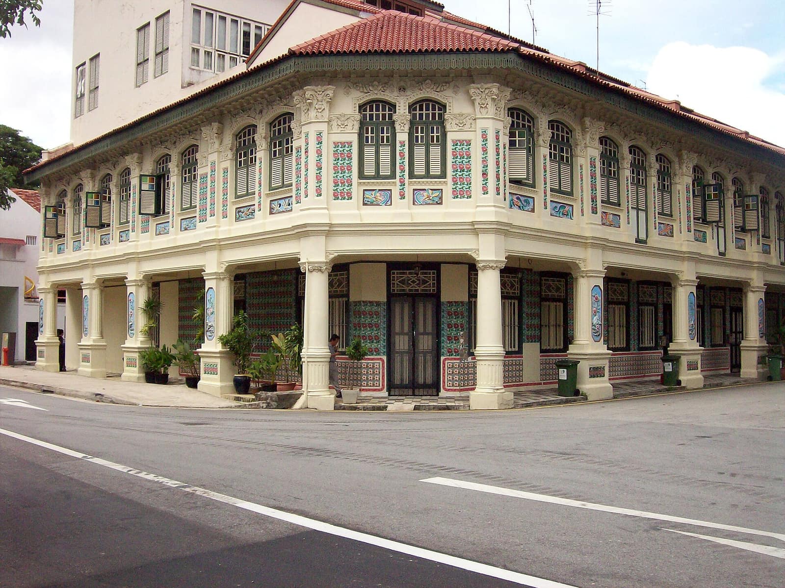 Commercial unit in Padungan, Kuching, photo 1 of 2