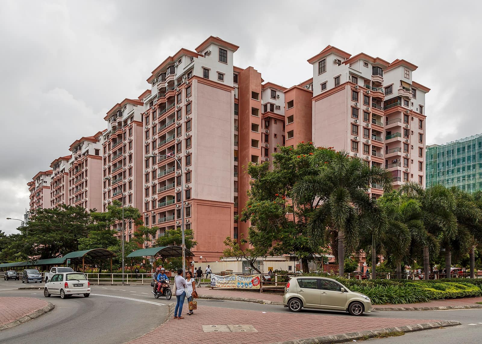 3-bedroom condo in Stutong, Kuching, photo 1 of 5